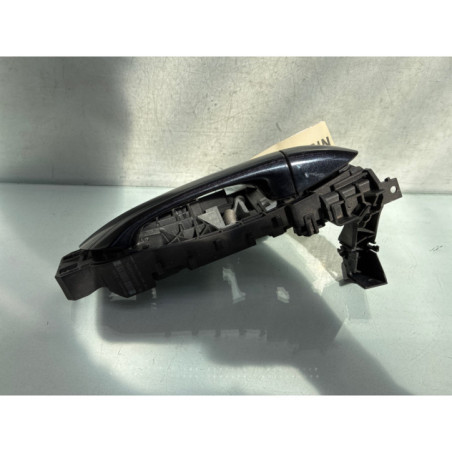 Poignee porte avant droit MERCEDES CLASSE B 245