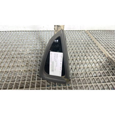 Custode arriere droit RENAULT CLIO 4 Photo n°1