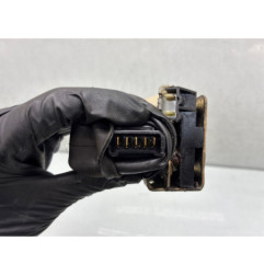 Serrure avant gauche RENAULT R21