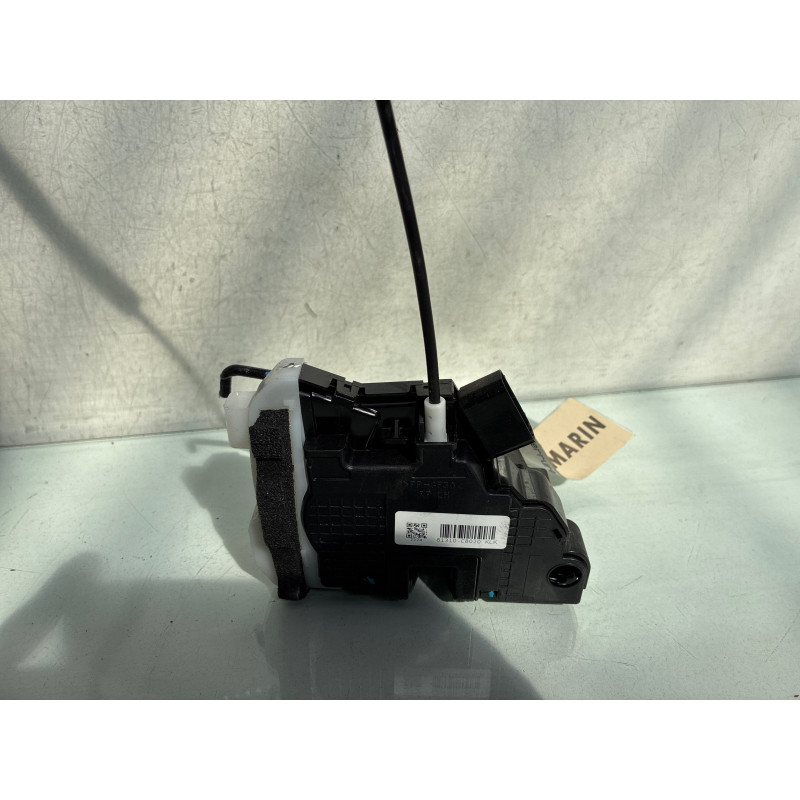 Serrure avant gauche HYUNDAI I 20 2 Photo n°4