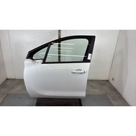 Porte avant gauche PEUGEOT 208 1 Photo n°1