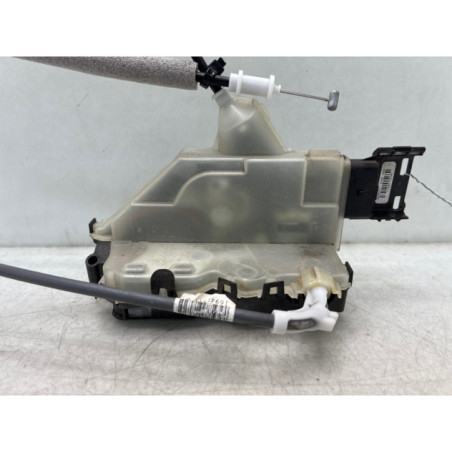 Serrure arriere droit PEUGEOT 5008 2