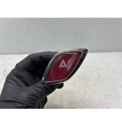Bouton de warning CITROEN DS3 Photo n°1