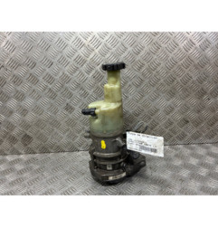 Pompe de direction FORD MONDEO 3 Photo n°1