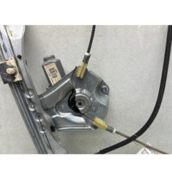 Leve vitre electrique avant droit RENAULT CLIO 3