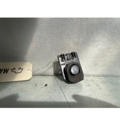 Bouton de coffre PEUGEOT 407 Photo n°1