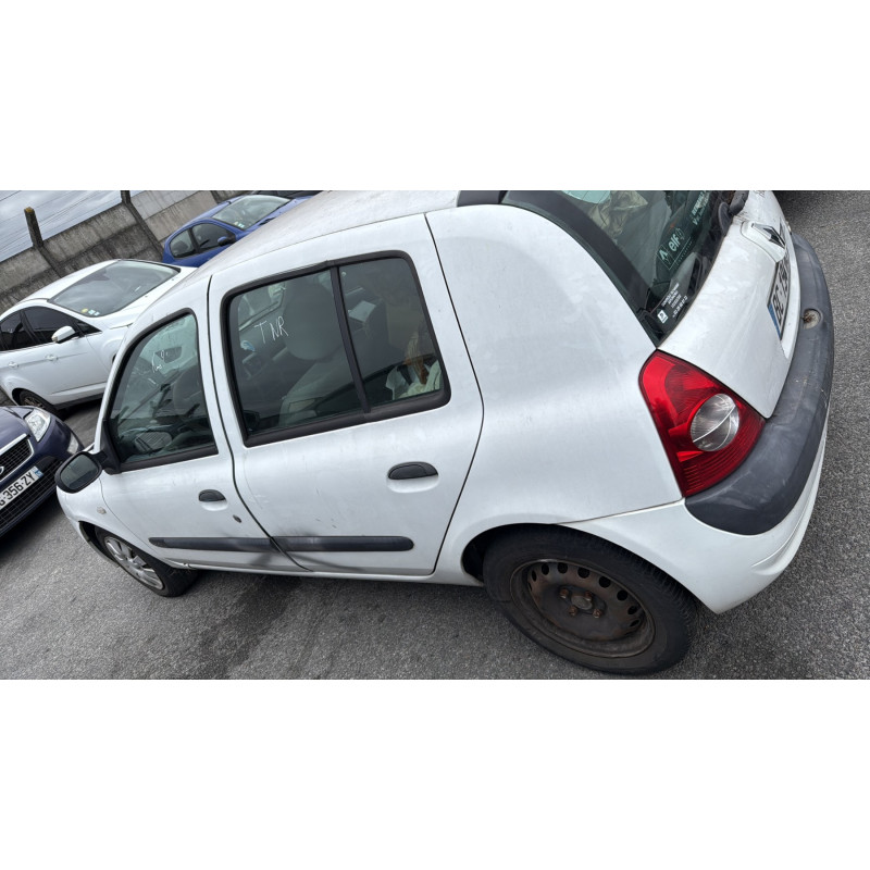 Porte avant droit RENAULT CLIO 2 Photo n°13