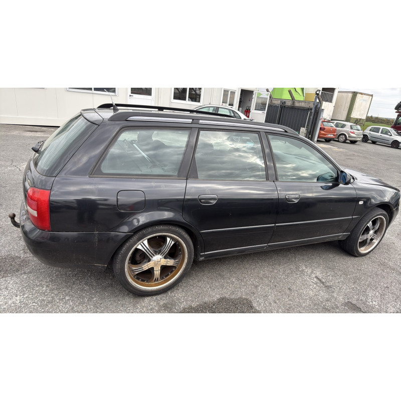 Pare choc avant AUDI A4 1 Photo n°10