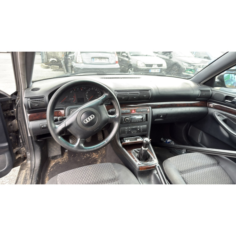 Pare choc avant AUDI A4 1 Photo n°18