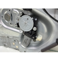 Leve vitre electrique avant droit KIA SOUL 1