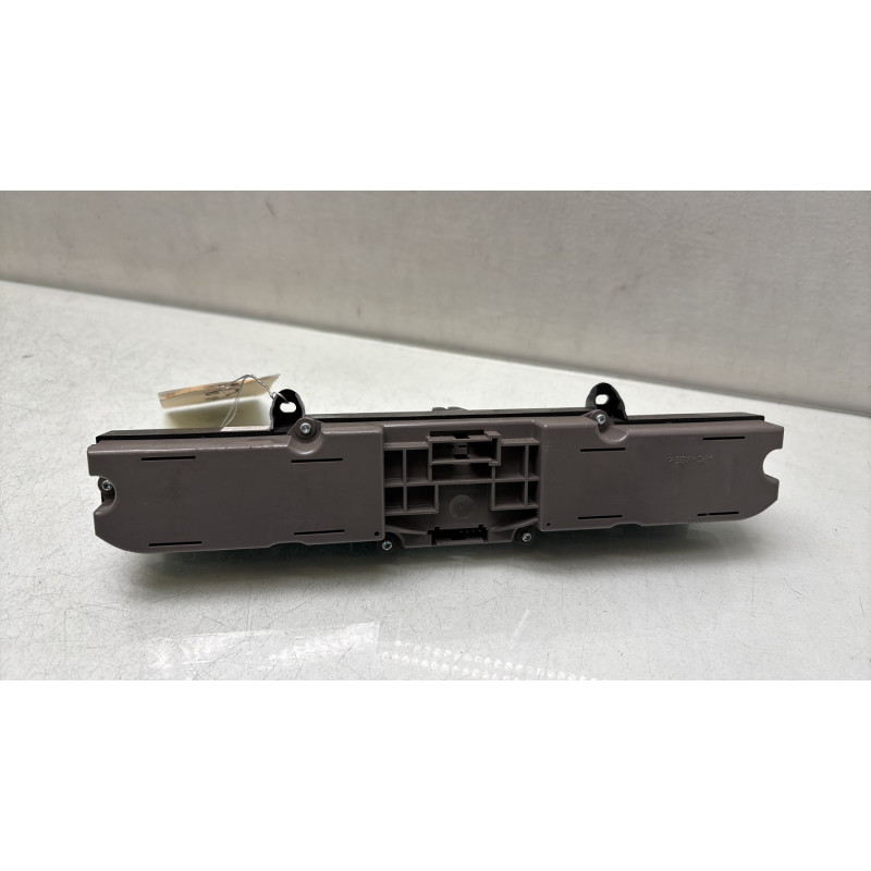Bouton de warning VOLKSWAGEN CRAFTER 1 Photo n°2