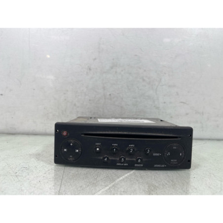 Autoradio d'origine RENAULT TRAFIC 2 Photo n°1