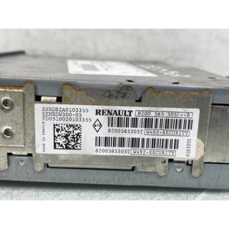 Autoradio d'origine RENAULT TRAFIC 2