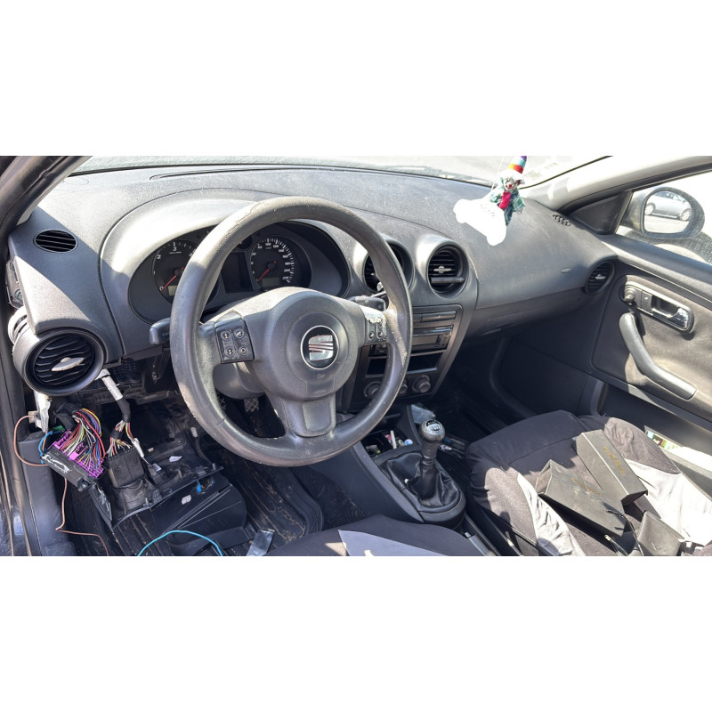 Serrure avant droit SEAT IBIZA 3 Photo n°15