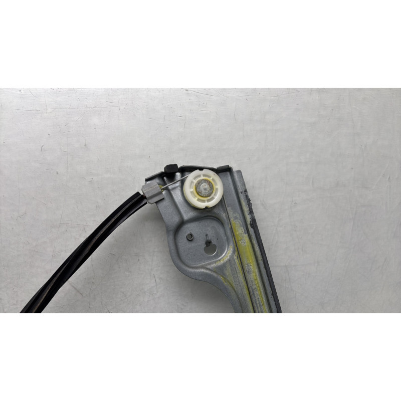 Leve vitre electrique avant droit PEUGEOT 1007 Photo n°6