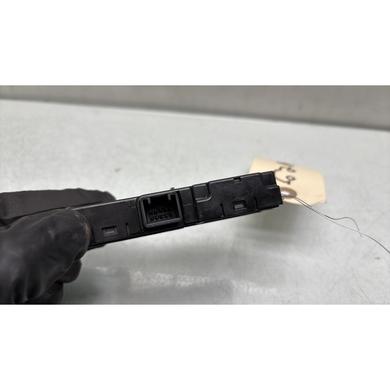 Bouton de warning SUZUKI BALENO 2 Photo n°3