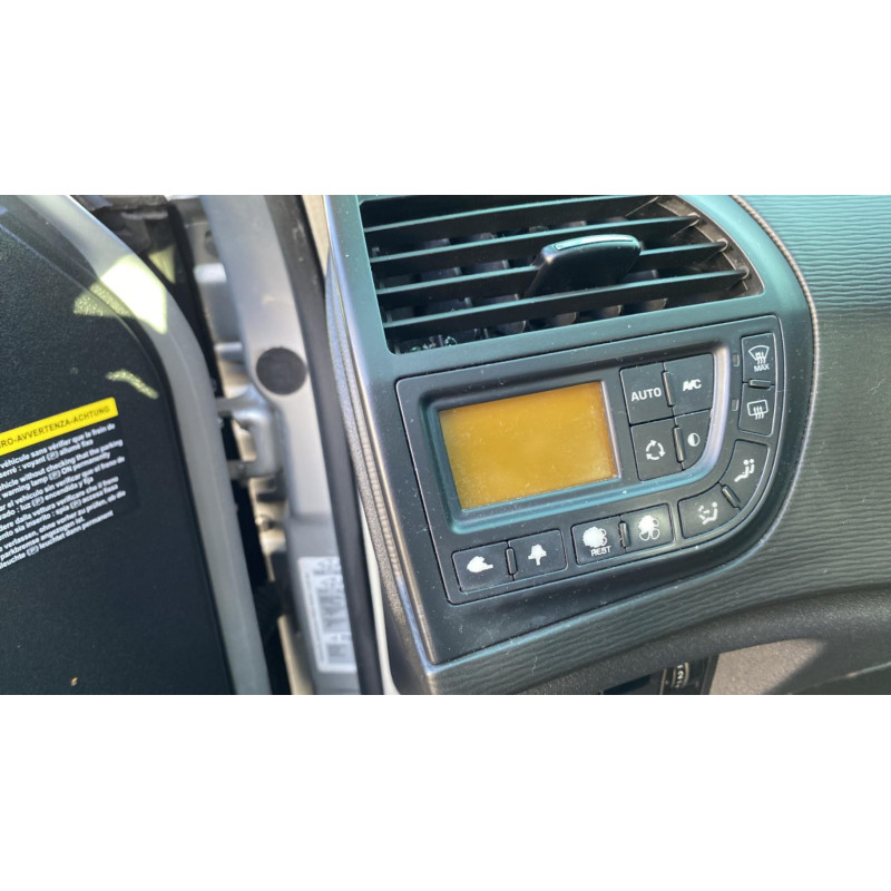 Poignee electrique frein a main CITROEN C4 PICASSO 1 Photo n°37