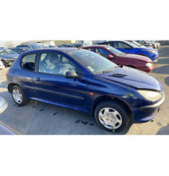 Vitre avant gauche PEUGEOT 206