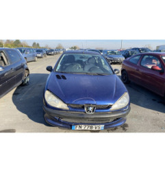 Vitre avant gauche PEUGEOT 206
