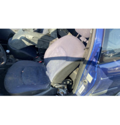 Vitre avant gauche PEUGEOT 206