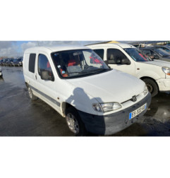 Serrure avant gauche PEUGEOT PARTNER 1