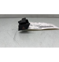 Bouton de warning OPEL CORSA F Photo n°1