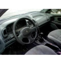 Pivot de moyeu avant gauche RENAULT LAGUNA 1