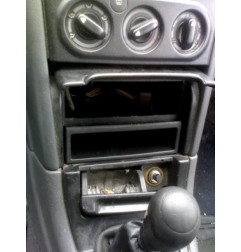 Pivot de moyeu avant gauche RENAULT LAGUNA 1