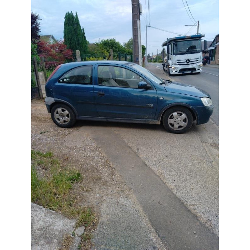 Feu arriere principal gauche (feux) OPEL CORSA C Photo n°6