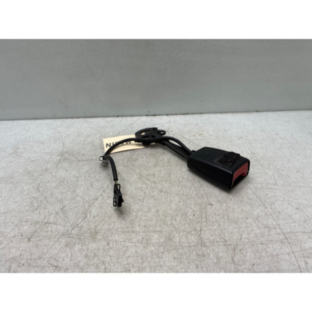 Attache ceinture avant gauche AUDI A4 2 Photo n°1