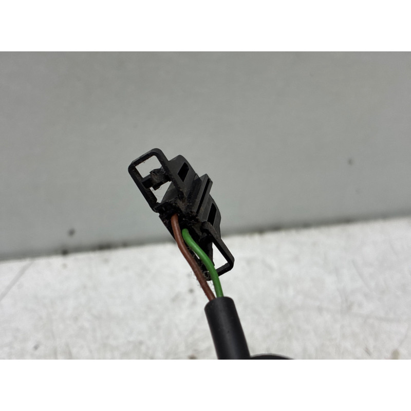 Attache ceinture avant gauche AUDI A4 2 Photo n°3