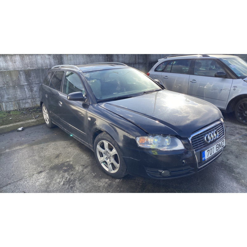 Attache ceinture avant gauche AUDI A4 2 Photo n°5