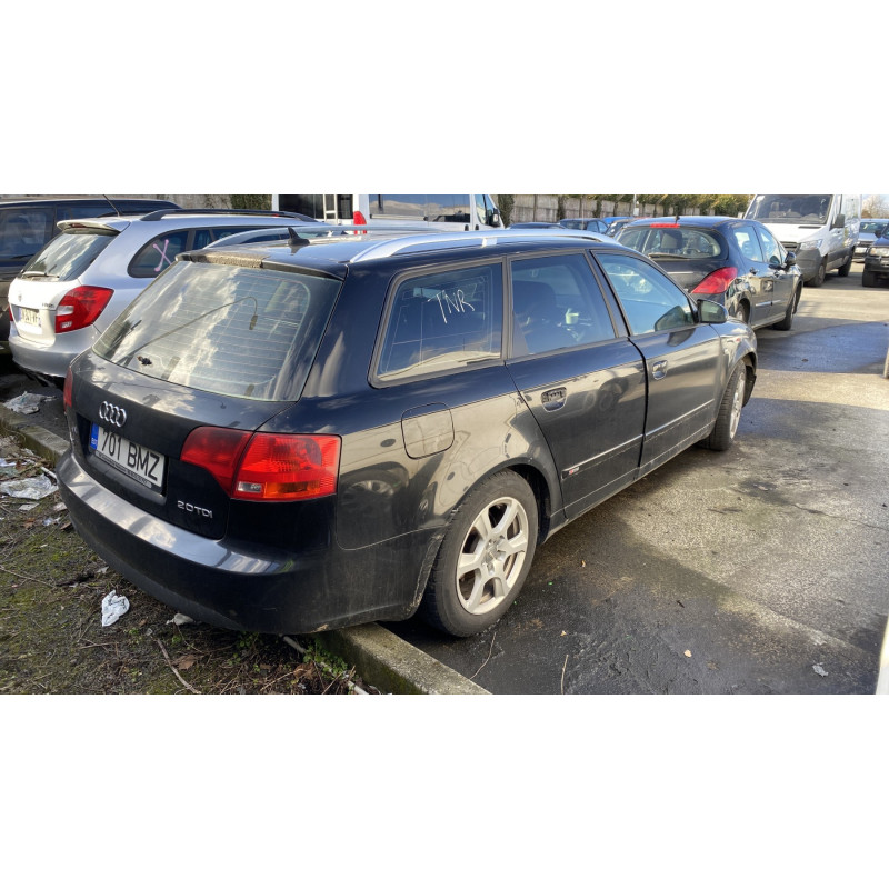 Attache ceinture avant gauche AUDI A4 2 Photo n°6