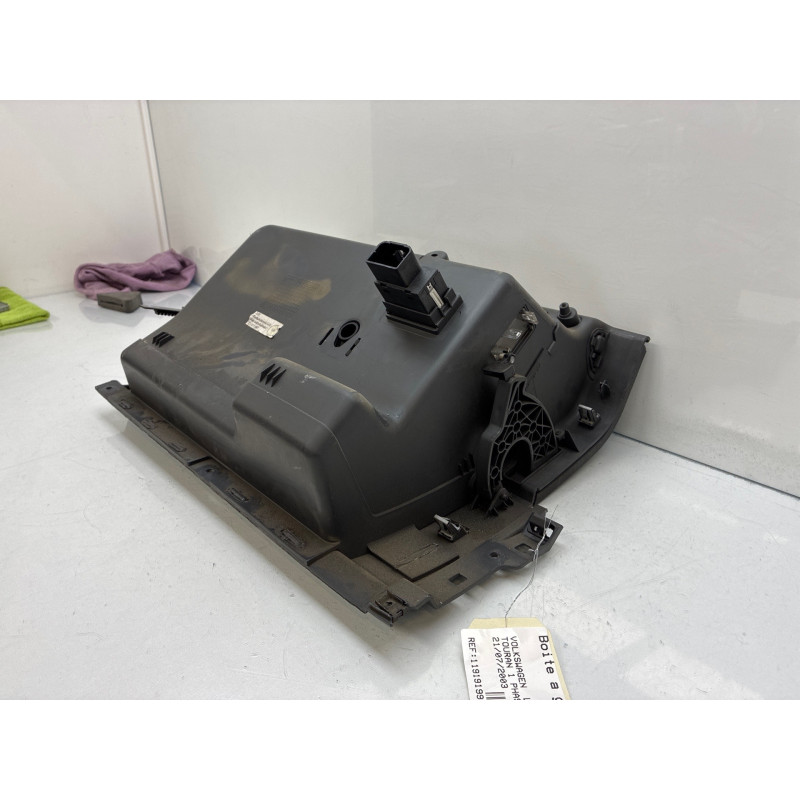 Boite a gants VOLKSWAGEN TOURAN 1 Photo n°5
