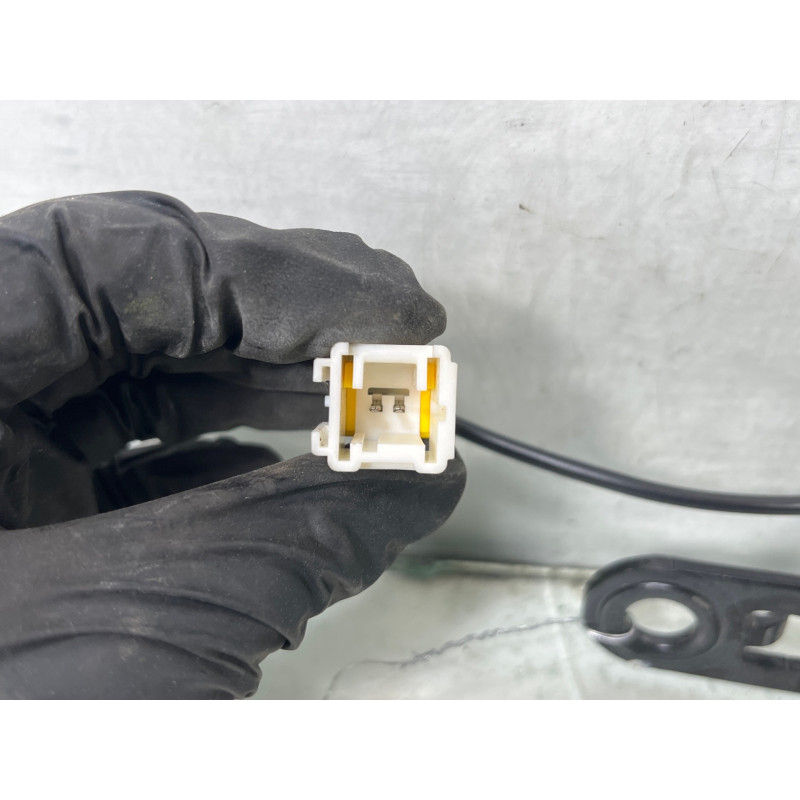 Attache ceinture avant droit CITROEN C4 1 Photo n°1