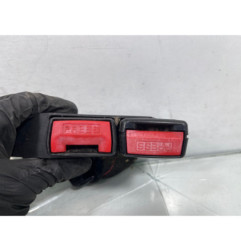 Attache ceinture arriere droit RENAULT CLIO 3