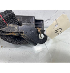 Attache ceinture arriere droit RENAULT CLIO 3