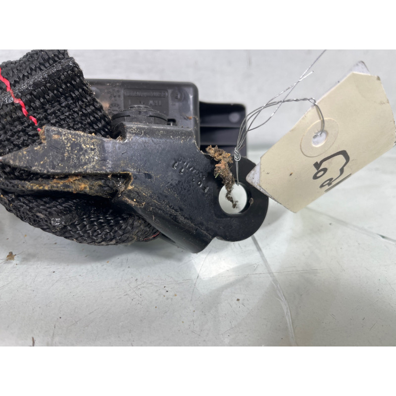 Attache ceinture arriere droit RENAULT CLIO 3 Photo n°4