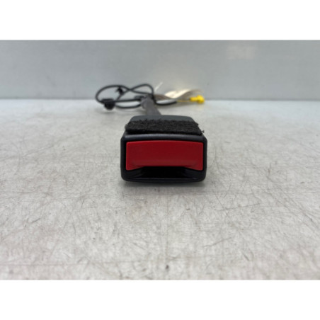 Attache ceinture avant gauche MERCEDES CLASSE A 176