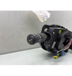 Com (Bloc Contacteur Tournant+Commodo Essuie Glace+Commodo Phare) RENAULT MEGANE 2