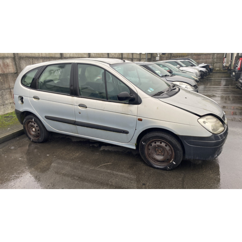 Bouton de warning RENAULT SCENIC 1 Photo n°10