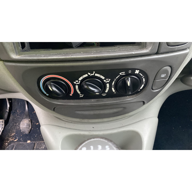 Bouton de warning RENAULT SCENIC 1 Photo n°19
