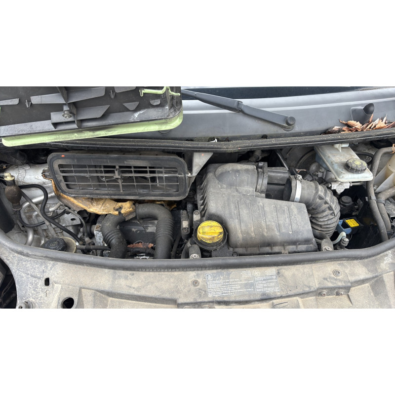 Bras essuie glace arrière droit RENAULT TRAFIC 2 Photo n°20