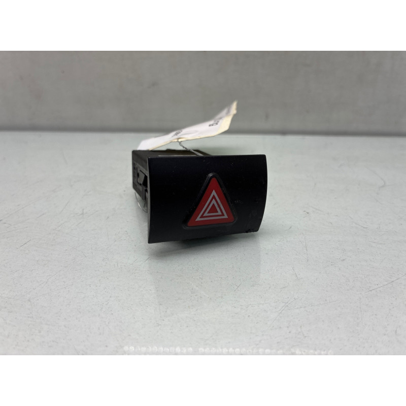 Bouton de warning SEAT LEON 1 Photo n°4