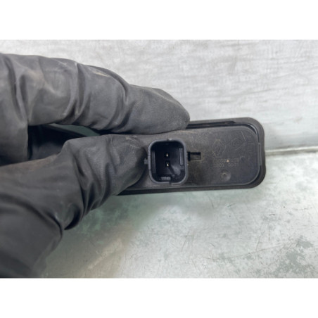Bouton de coffre RENAULT CLIO 3