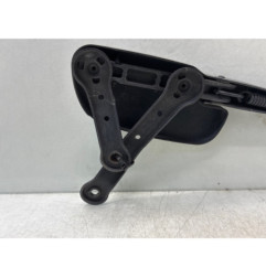 Bras essuie glace avant droit MERCEDES CLASSE A 176