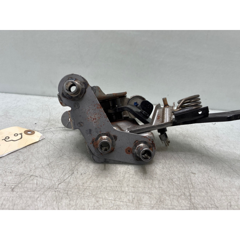 Pedale d'embrayage RENAULT CLIO 3 Photo n°1