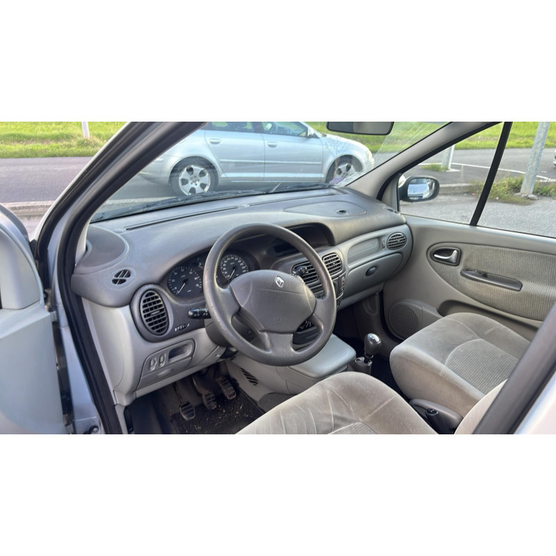 Neiman RENAULT SCENIC 1 Photo n°7