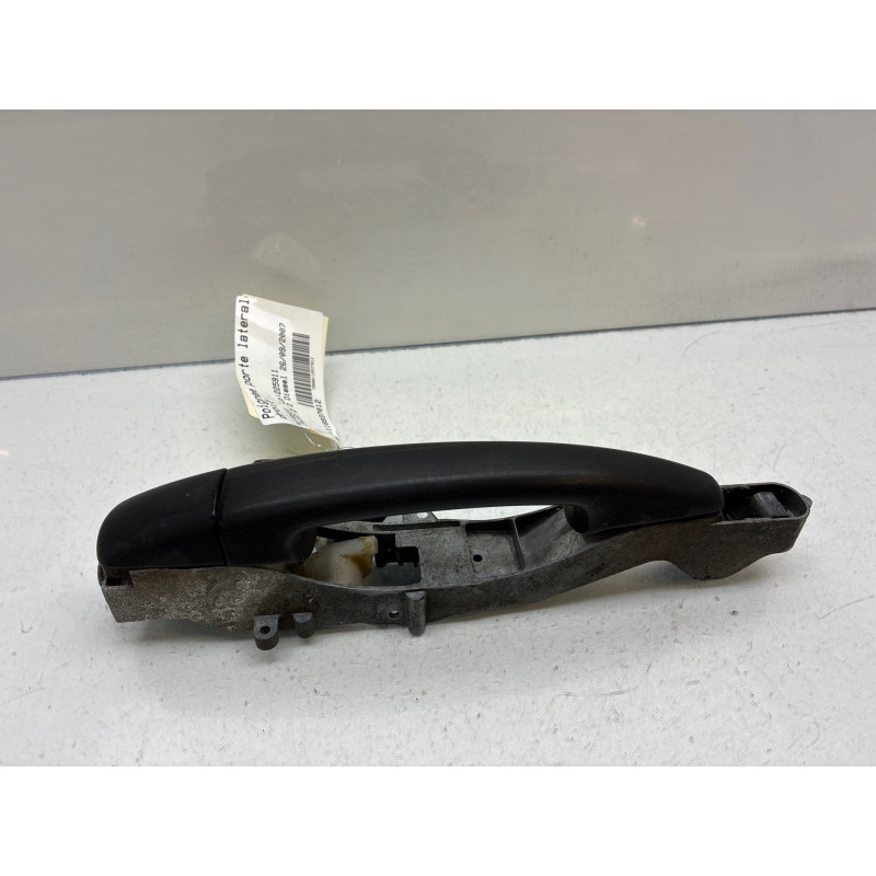 Poignee porte laterale droit PEUGEOT EXPERT 2 Photo n°2