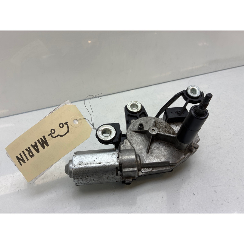 Moteur essuie glace arriere VOLKSWAGEN TOURAN 1 Photo n°3